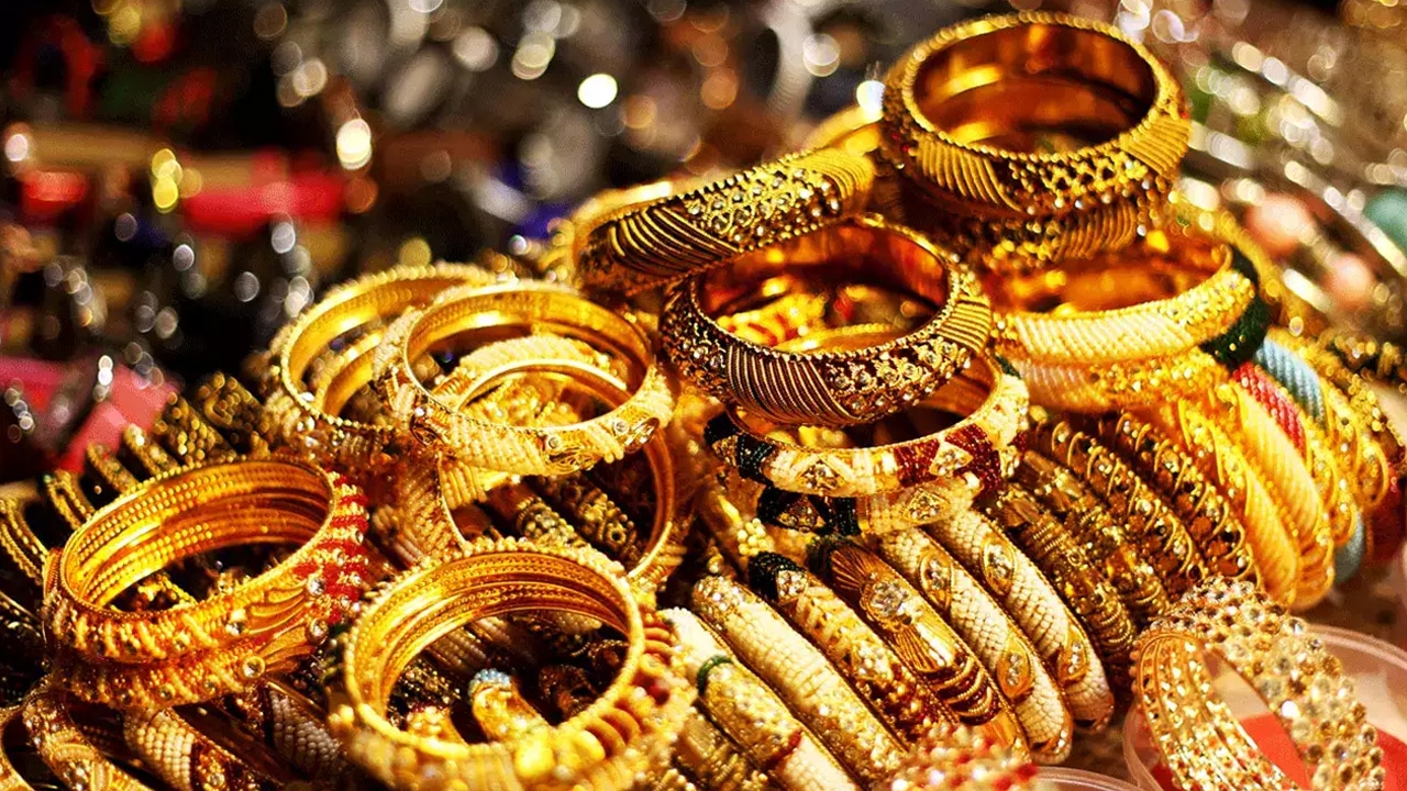 Today Gold Price : వామ్మో మళ్లీ బంగారం ధర పెరిగేందే.. ఈరోజు ఎంత ఉందంటే..!!