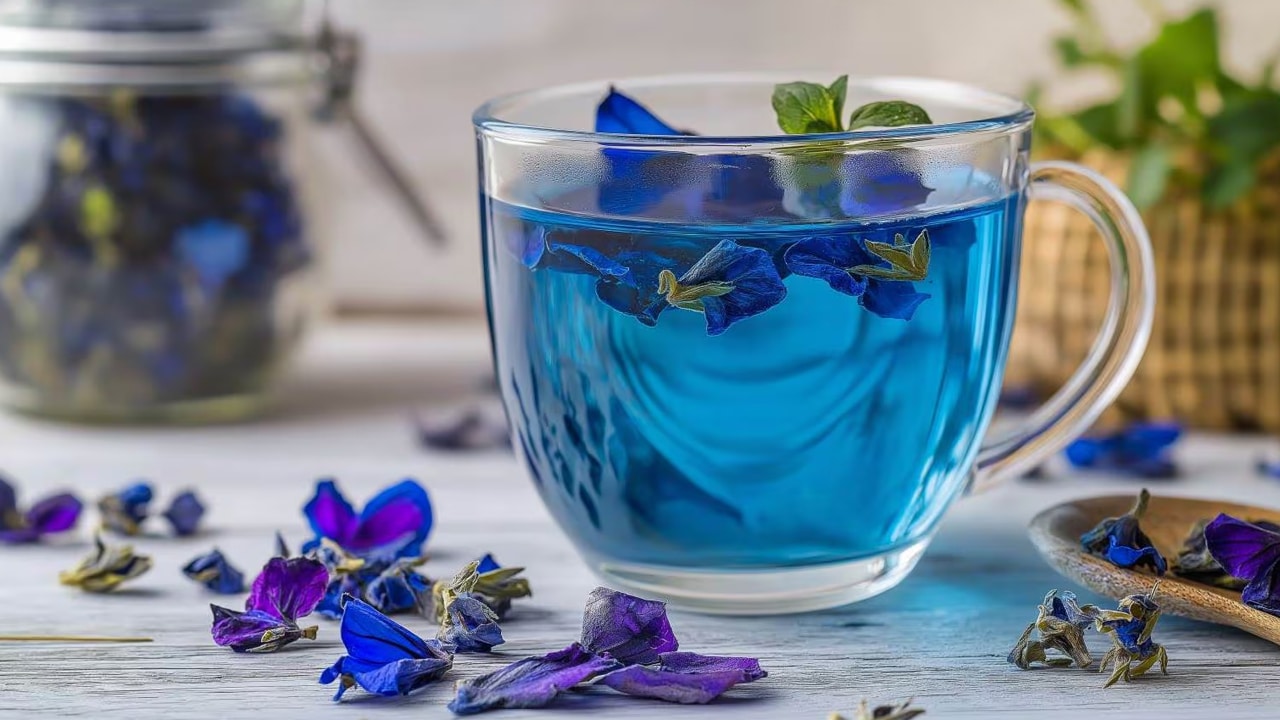 Blue Tea : గ్రీన్ టీ లాగానే బ్లూ టీ కూడా సూపర్ బెనిఫిట్స్ అట.. అమృతం లాంటి టీ అస్సలు మిస్ అవ్వకండి…?