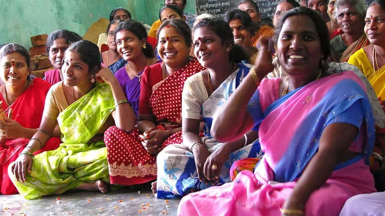 Dwakra Women : డ్వాక్రా మహిళలకు 80 శాతం తో కొత్త ప‌థ‌కం..!