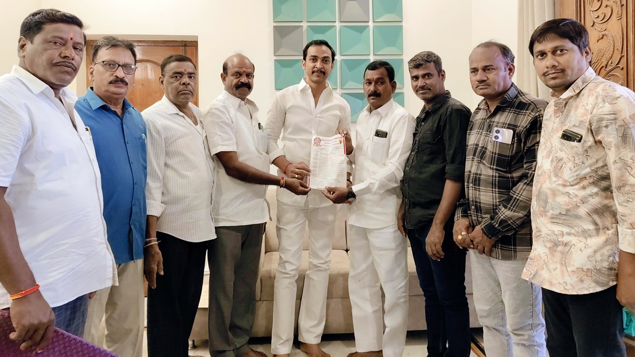 M Parameshwar Reddy : ఉప్ప‌ల్ హ‌నుమాన్ న‌గ‌ర్ కాల‌నీ స‌మ‌స్య‌లపై పరమేశ్వర్ రెడ్డి గారికి విన‌తి ప‌త్రం