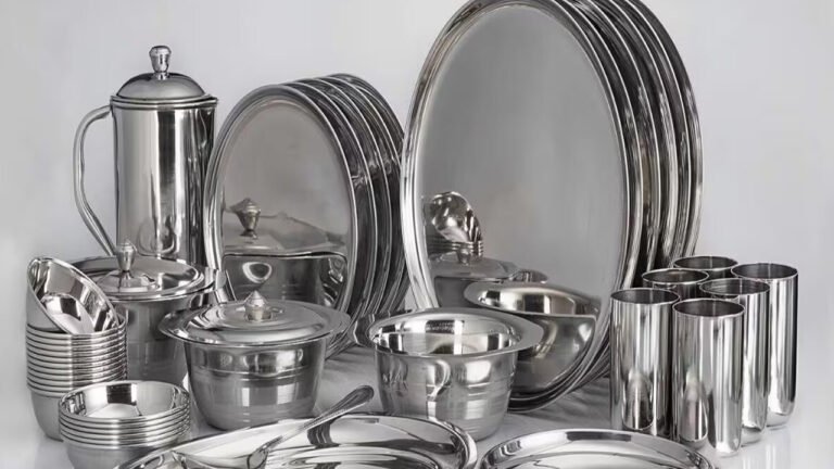Kitchen Hacks : స్టీల్ పాత్రలలో ఈ పదార్థాలు ఉంచారో… మీ ప్రాణాలకే ప్రమాదం… జాగ్రత్త…?