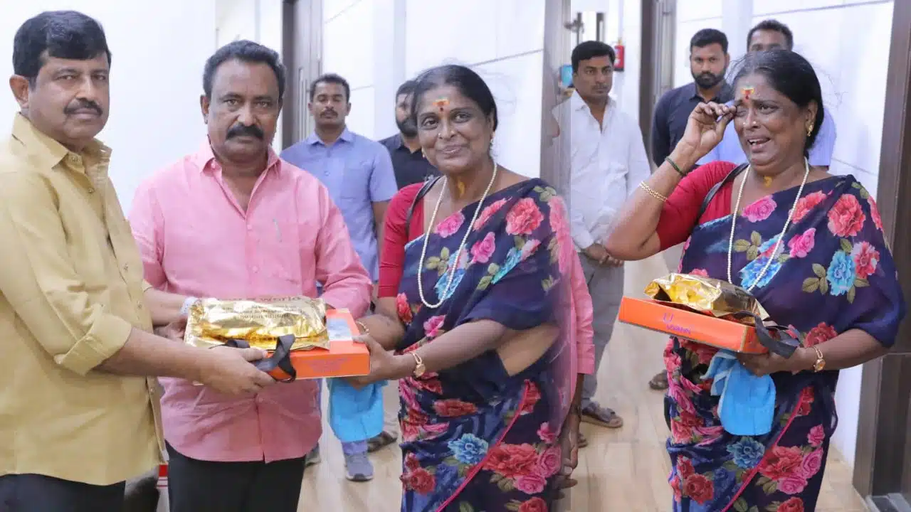Pakiza : అడ‌గ్గానే పాకీజాకి ప‌వ‌న్ క‌ళ్యాణ్ ఆర్ధిక సాయం.. చిన్న‌వారైన చేతులు ఎత్తి మొక్కేదాన్ని