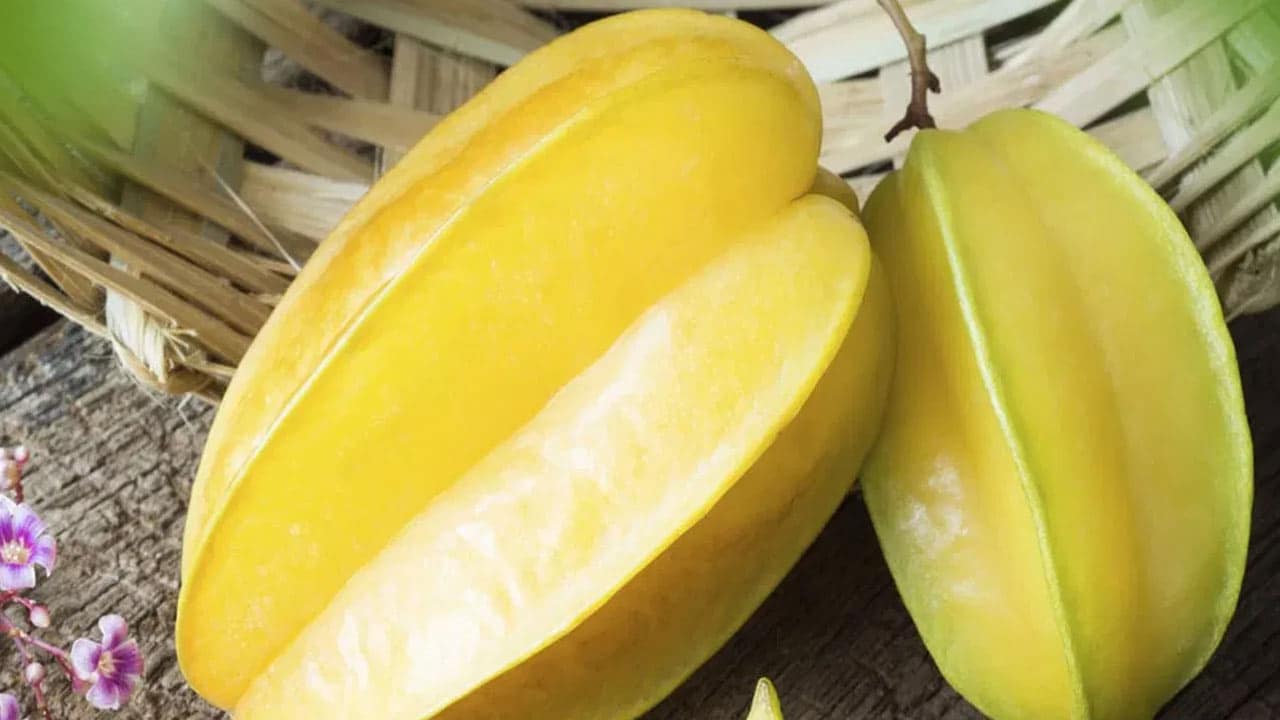 Star Fruit స్టార్ ఫ్రూట్ ని మీ రోజువారి ఆహారంలో చేర్చుకోండి దీని ఫలితం చాలా అద్భుతంగా ఉంటుంది