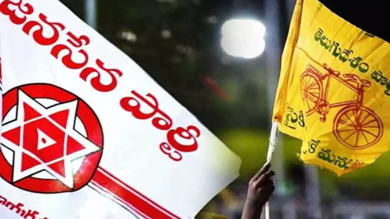 Janasena : టీడీపీ ని కాదని జనసేన మరో రూట్ ఎంచుకోబోతుందా..?