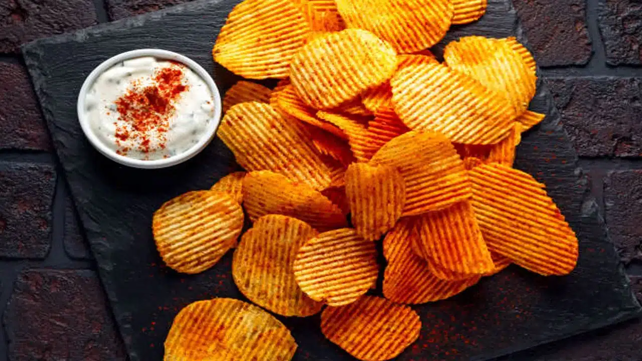 Potata Chips : ఆలు చిప్స్ అనగానే లోట్టలేసుకుని తింటారు...ఇది తెలిస్తే జన్మలో కూడా ముట్టరు...?