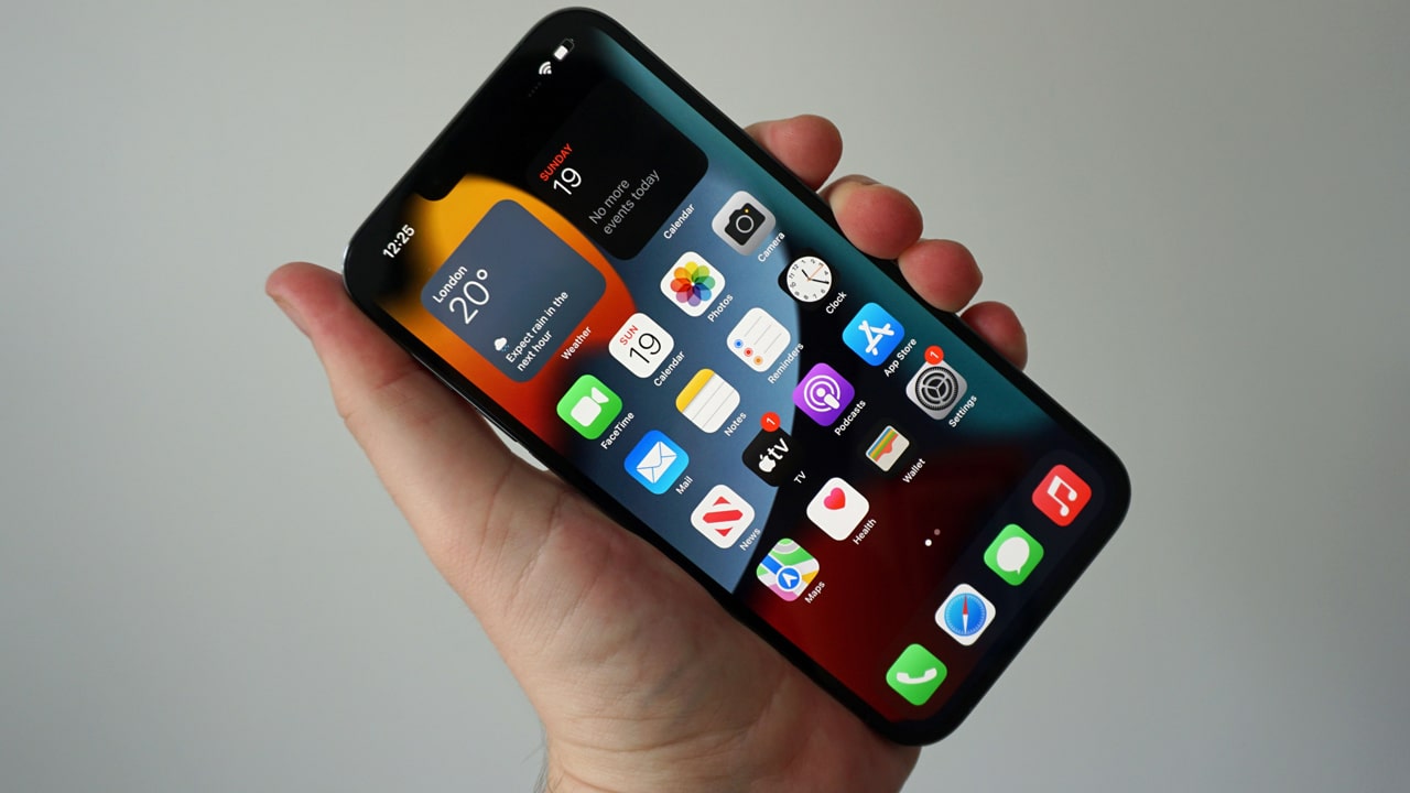 iPhone 16 : ఐఫోన్ ప్రియులకు గుడ్ న్యూస్.. ఐఫోన్ 16 కేవలం రూ.33,400కే..!