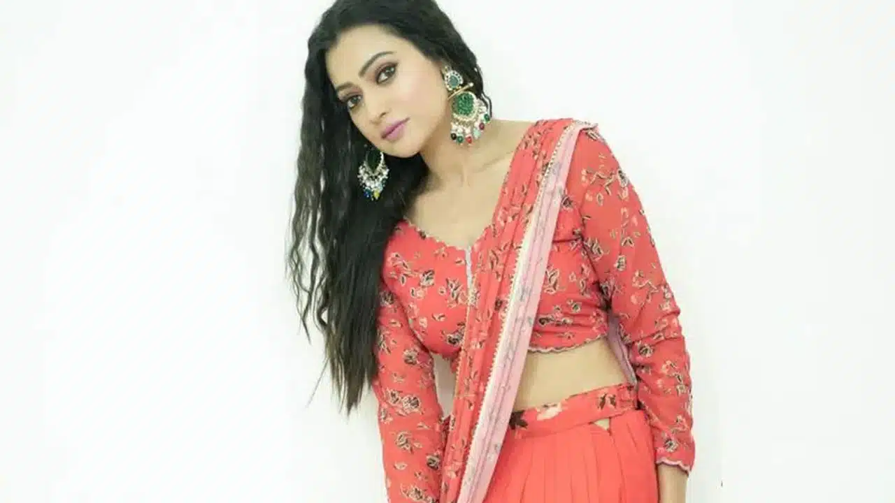 Anchor Sowmya | ఇంటర్వ్యూకి వెళ్తుండగా యాక్సిడెంట్.. రక్తం కారుతున్నా వెళ్లి యాంకరింగ్ చేసిన సౌమ్య