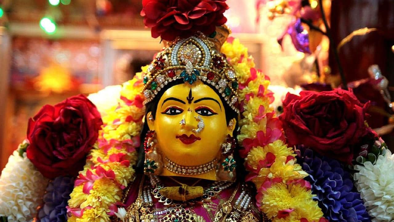 Varalakshmi Vratam : వ‌ర‌ల‌క్ష్మీ వ్ర‌తం ఎప్పుడు.. పూజా స‌మ‌యం, ఇత‌ర విశేషాలు ఇవే..!