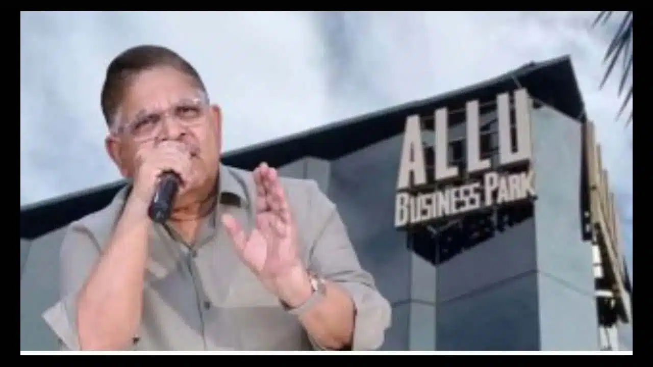 Allu Aravind : అల్లు అరవింద్ కు షాక్ ఇచ్చిన రేవంత్ సర్కార్..వెంటనే కూల్చేయాలని ఆదేశాలు