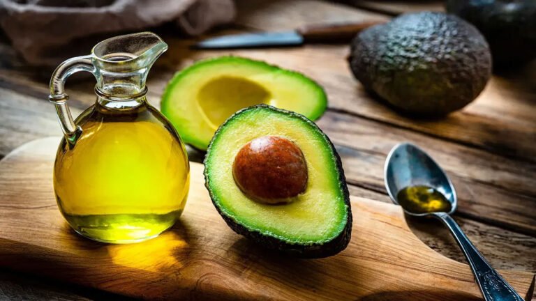 Avocado Side Effects | అవకాడో మంచి గుణాల మేళవింపు… కానీ అందరికీ ప‌డ‌దు!
