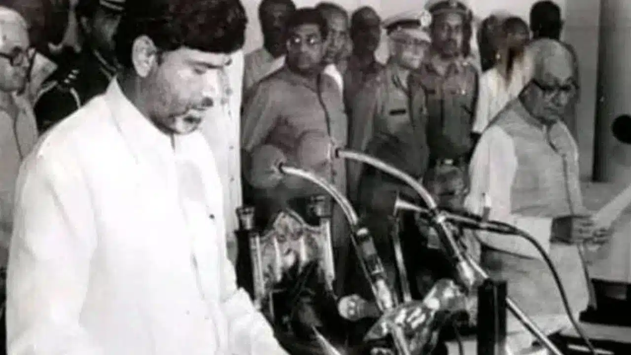 Chandra Babu | చంద్ర‌బాబు తొలిసారి ముఖ్య‌మంత్రి అయి నేటికి 30 ఏళ్లు..!
