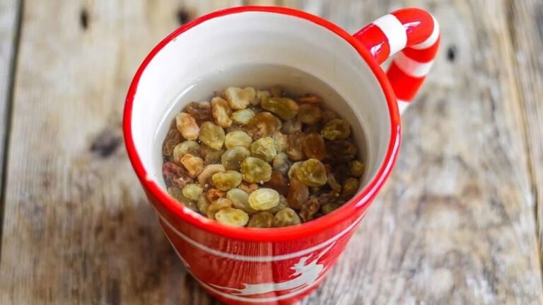 Drinking soaked raisin water | ఎండుద్రాక్ష నీరు .. ఖాళీ కడుపుతో తాగితే అంతులేని ఆరోగ్య ప్రయోజనాలు!