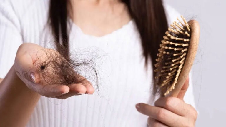 Hair Fall | మీకు జుట్టు రాలుతుందా.. అస‌లు విష‌యం తెలిస్తే అవాక్క‌వుతారు..!