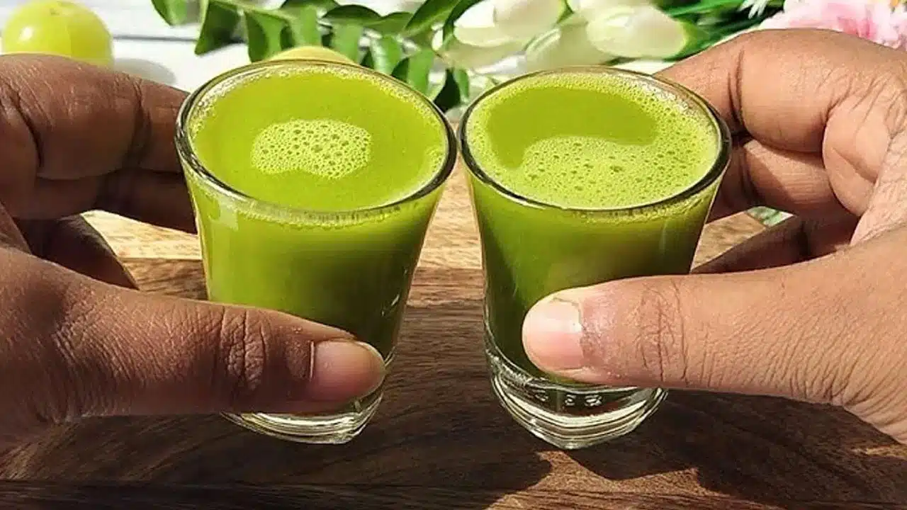 Curry Leaves | కరివేపాకు తీసివేస్తున్నారా … ఆరోగ్యానికి అద్భుత ఔషధం!