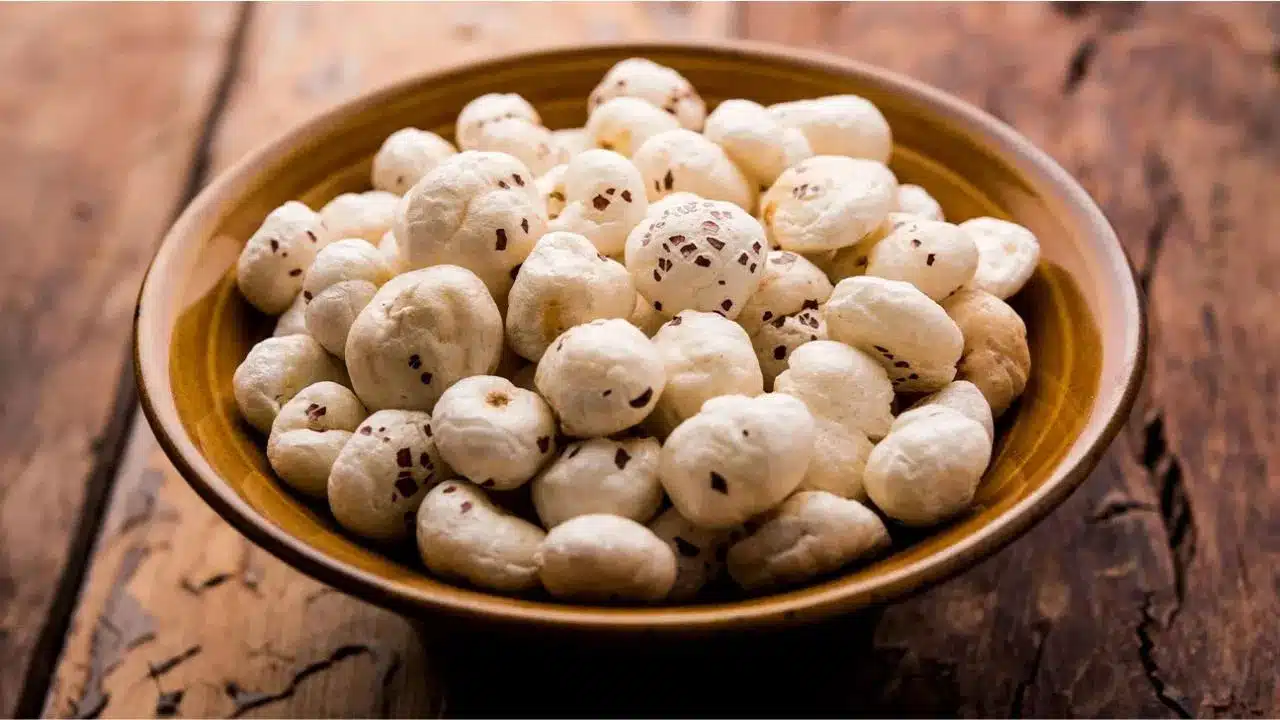 Makhana | మఖానా ఆరోగ్యాన్ని కాపాడే సూపర్ ఫుడ్ .. ఇది తింటే ఆ స‌మ‌స్య‌లన్నీ మ‌టాష్‌
