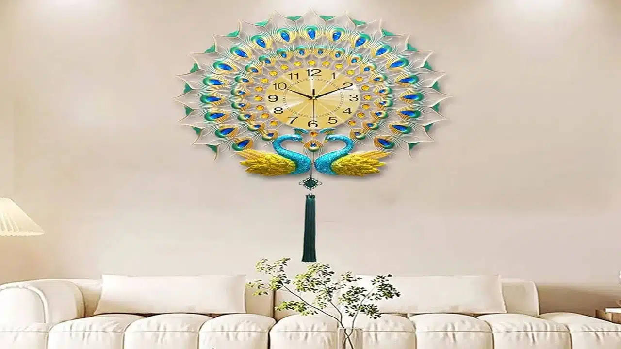 Wall Clock | ఇంట్లో గడియారం ఉంచే దిశపై వాస్తు శాస్త్రం ఏమంటోంది.. తప్పులు చేస్తే అదృష్టాన్ని కోల్పోతారట!