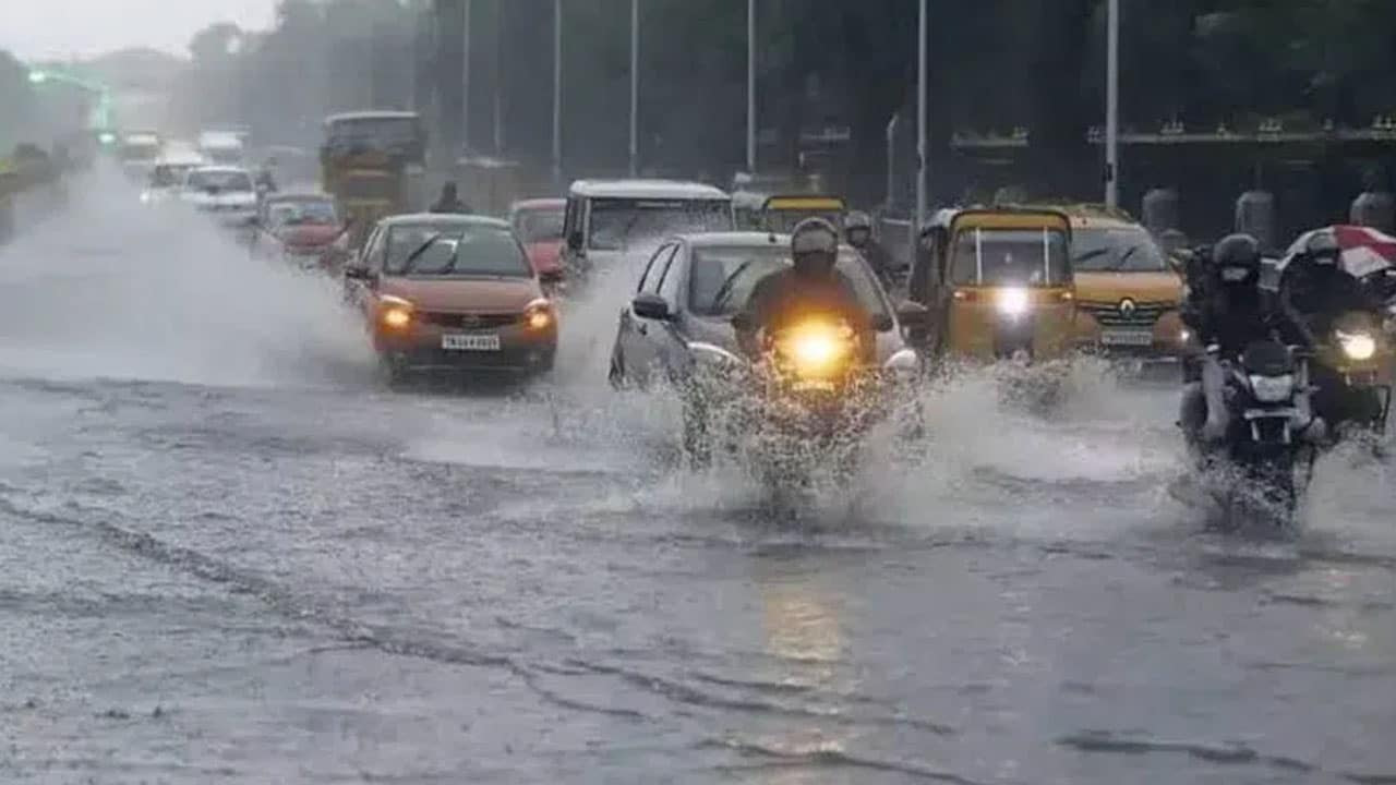 Rains | తెలంగాణ, ఏపీకి వర్షాల హెచ్చరిక.. 11 జిల్లాలకు ఎల్లో అలర్ట్, బతుకమ్మ వేడుకలకు అంతరాయం