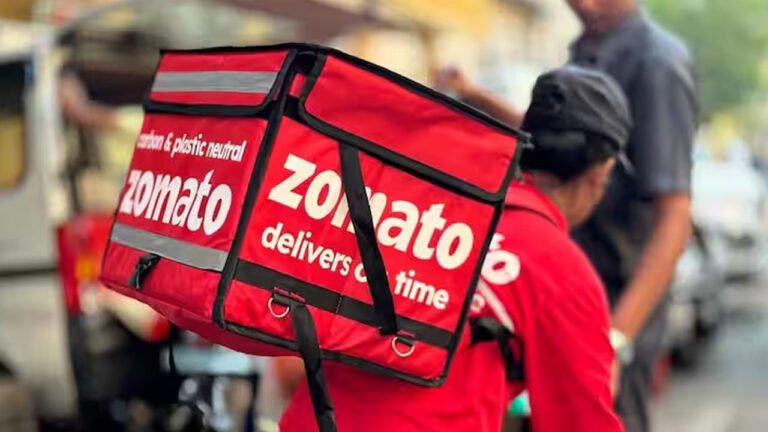 Zomato | జొమాటో వినియోగదారులకు బిగ్ అల‌ర్ట్.. ప్లాట్‌ఫామ్ ఫీజు పెంపు, దసరా-దీపావళి సీజన్‌లో భారం మ‌రింత‌