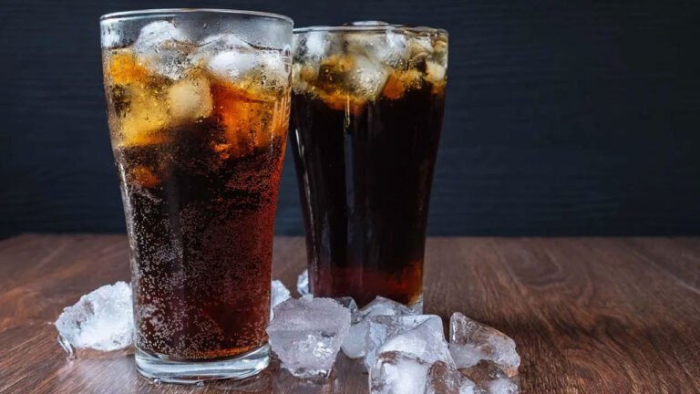 Health Tips | ఎముకలను బలహీనపరచే ఆహారాలు ఇవే.. వాటిప‌ట్ల జాగ్రత్తగా ఉండండి!