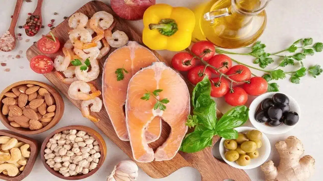 Vitamin B12 | రోజంతా నిద్రమత్తుగా ఉందా? ..బహుశా ఇది ‘విటమిన్ B12’ లోపం కావచ్చు..!