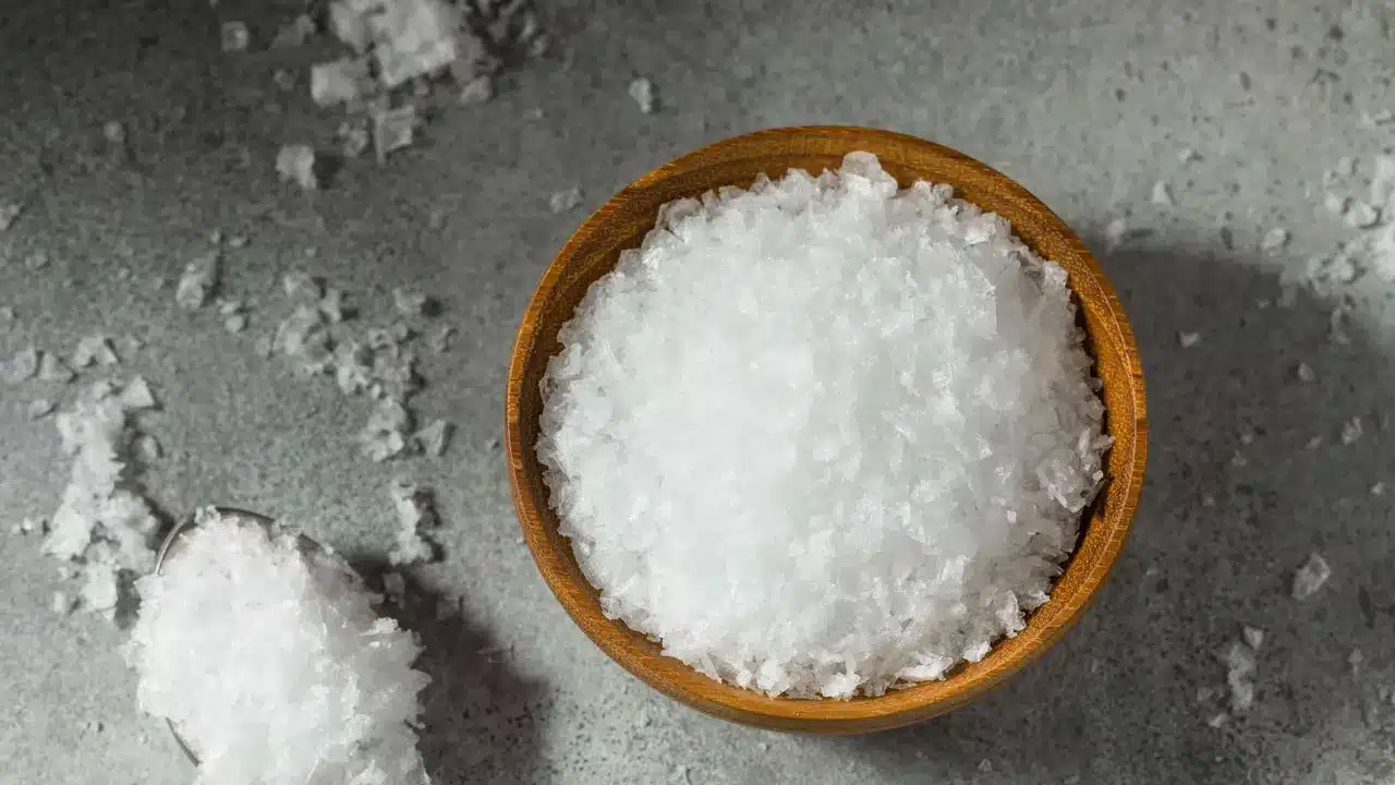 Salt | ఉప్పు ఎక్కువైతే శరీరానికి ముప్పు… నిపుణుల హెచ్చరిక!
