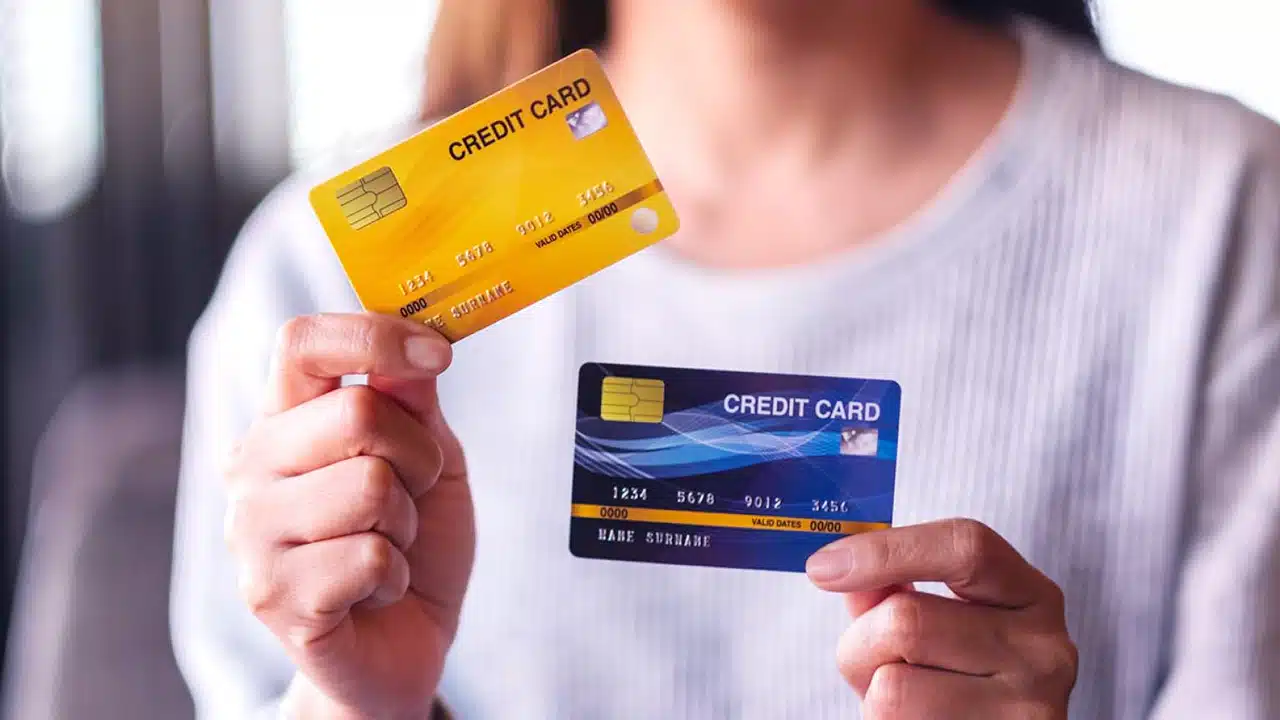 Credit Card : ఫస్ట్ టైమ్ క్రెడిట్ కార్డు తీసుకుంటున్నారా? ఈ విషయాలు తెలియకపోతే నష్టపోవడం ఖాయం