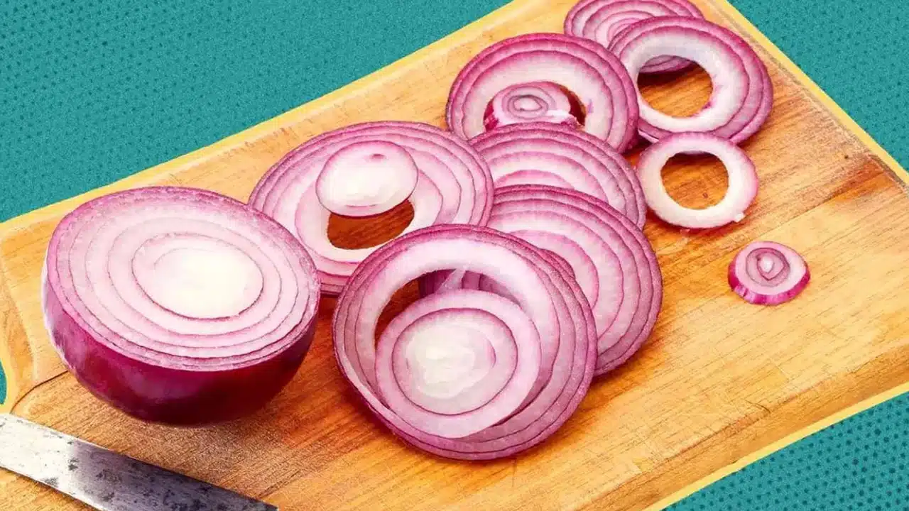 Onions for Diabetes : ఉల్లిపాయలు తింటే షుగర్ లెవల్స్ తగ్గుతాయా?..ఇది నిజమేనా?