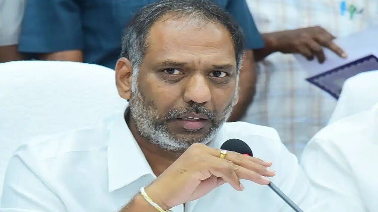 Palnadu: వైసీపీ హయాంలో రక్తం పారితే..కూటమి పాలనలో నీళ్లు పారుతున్నాయి: మంత్రి గొట్టిపాటి