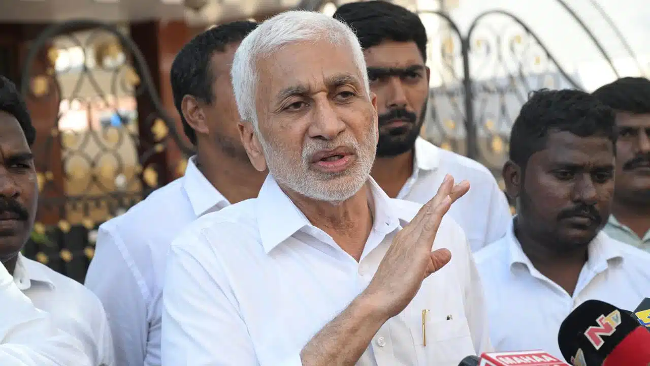 బిగ్ బ్రేకింగ్ : జగన్ గుండెలు అదిరేలా సంచలన ప్రకటన చేసిన విజయ సాయి రెడ్డి