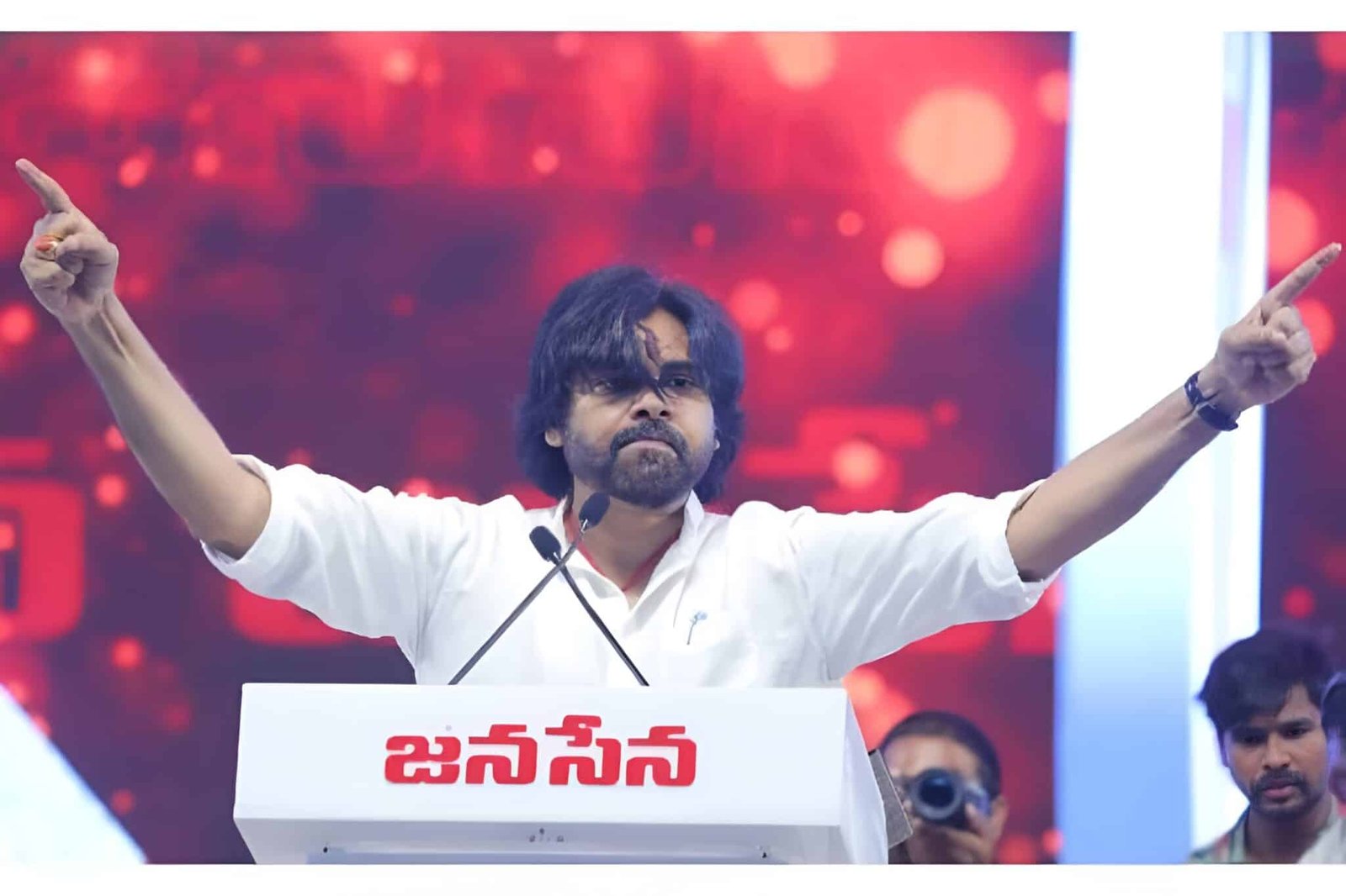Pawan kalyan : కొత్త ప్లాన్ తో దిగాడు .. జనసేన అభిమానులకి బ్లాక్ బస్టర్ న్యూస్