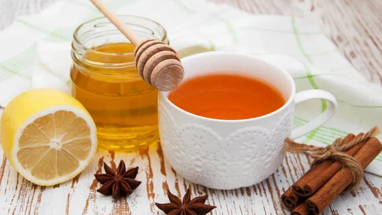 Detox Drink : బాడీలోని టాక్సిన్స్ ని బయటకు పంపే డ్రింక్ .. ఇది తాగితే ఆరోగ్యానికి ఎన్నో ప్రయోజనాలు ..!