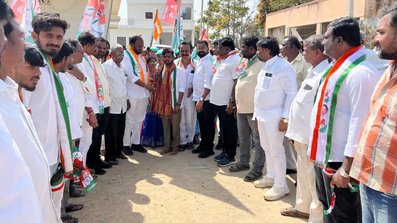Congress Party : మూడుచింతలపల్లి మున్సిపల్ ఎన్నికల చివరి రోజు కాంగ్రెస్ పార్టీ జోరు ప్ర‌చారం..!