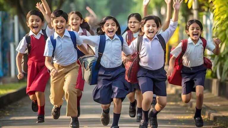 Half-day schools : విద్యార్థులు, ఉపాధ్యాయులకు శుభవార్త .. ఫిబ్రవరి 19 నుంచి కొత్త టైమింగ్స్ .. !