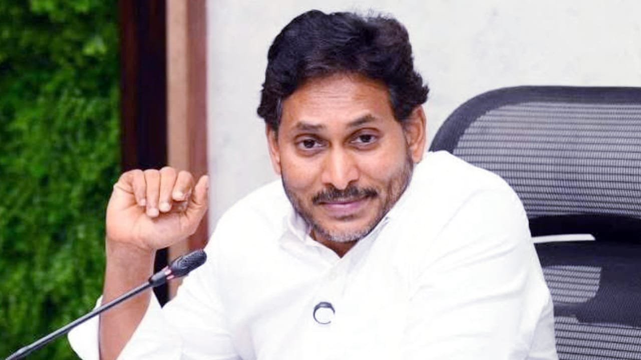 Ys Jagan : డిల్లీ పీఠాన్ని కదిలించ‌నున్న‌ జగన్ , సౌత్ ఇండియా లో కొత్త కూటమి..?