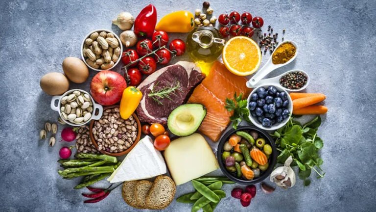 Dietary Guidelines : ఆరోగ్యం కోసం కొత్త రూల్స్! ‘డైటరీ గైడ్‌లైన్స్’ ఏం చెబుతున్నాయి? మనం రోజు తినే ఆహారంలో ఏం మార్చుకోవాలి?