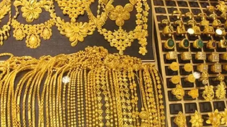 Gold and Silver Rates Today 2026 Feb 23 : పెళ్లిళ్ల సీజన్‌లో బంగారం కొనుగోలు చేసే మహిళలకు గుడ్ న్యూస్.. స్థిరంగా బంగారం, వెండి ధరలు.. నేటి ధరలు ఇవే..!