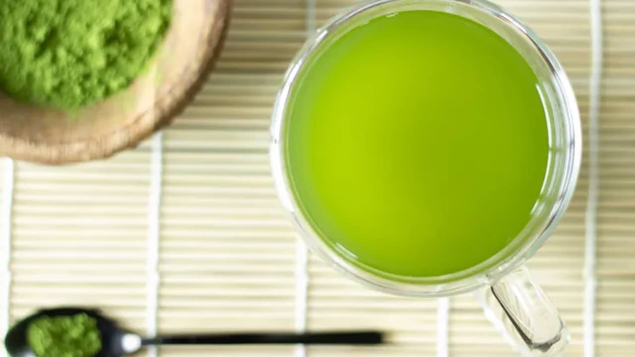 Green Tea vs Matcha: గ్రీన్ టీ వర్సెస్ మచ్చా టీ.. ఏది ఆరోగ్యానికి మంచిది? ప్రయోజనాలు తెలిస్తే షాక్ అవుతారు..!