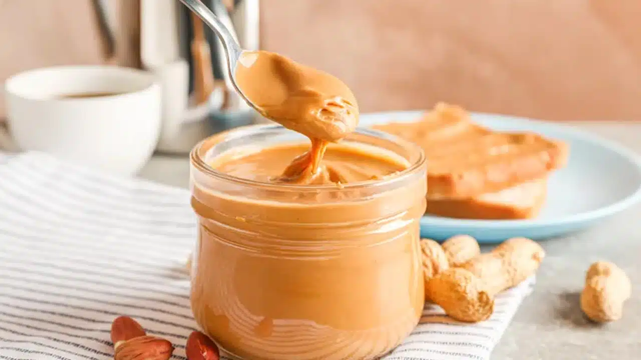 Blood Sugar Control: రాత్రి పడుకునే ముందు ఒక చెంచా పీనట్ బటర్ తింటే ఏమవుతుంది?
