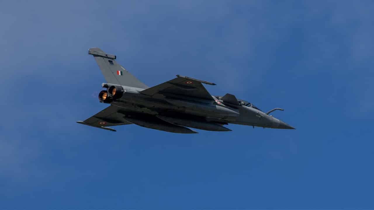 జరుగుతున్న యుద్ధం నుంచి భారత్ నేర్చుకోవాల్సిన 5 కీలక పాఠాలు !