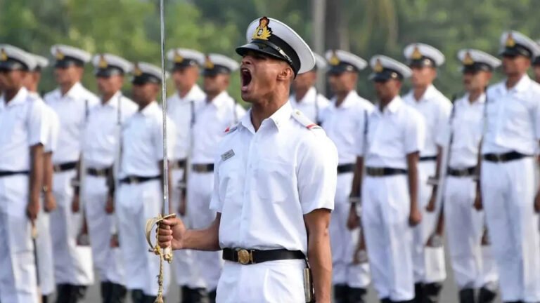 Indian Navy Agniveer : పదో తరగతి .. ఇంటర్ పూర్తయిన వారికి గుడ్ న్యూస్ .. ఇండియన్ నేవీలో అగ్నివీర్ ఉద్యోగాలు ..!