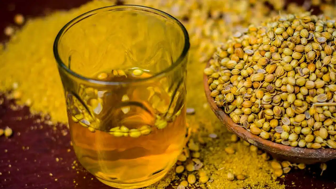 Benefits of drinking coriander water