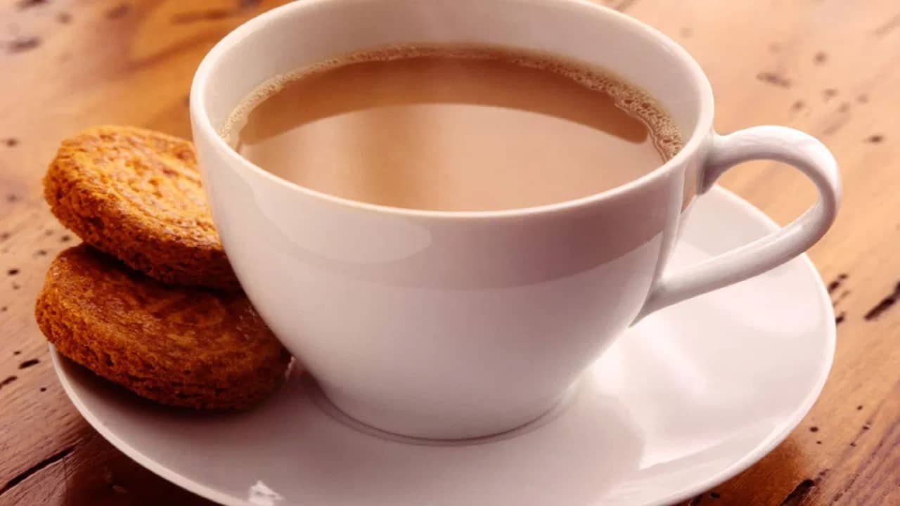 Side Effects of Tea : అతిగా టీ తాగుతున్నారా? .. అయితే ఈ సమస్యలు ఎదుర్కొనక తప్పదు ..!