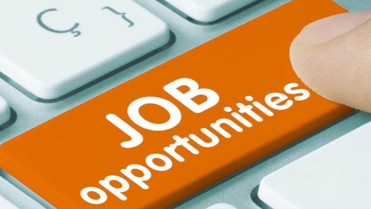 TTD Jobs : నిరుద్యోగ అభ్యర్థులకు సువర్ణవకాశం .. నెలకు రూ.53,495 జీతం .. ఈ అర్హత ఉంటే చాలు ..!