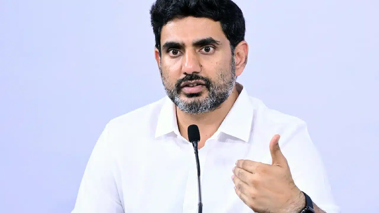 Telugu Desam Party : పండగ పూట టీడీపీ లో అతిపెద్ద భూకంపం .. లోకేష్ సంచలన నిర్ణయం