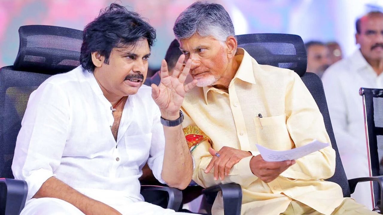 Chandrababu And Pawan Kalyan : CM గా లోకేష్ ని పవన్ కళ్యాణ్ ఒప్పుకోకపోతే చంద్రబాబు దగ్గర PLAN B