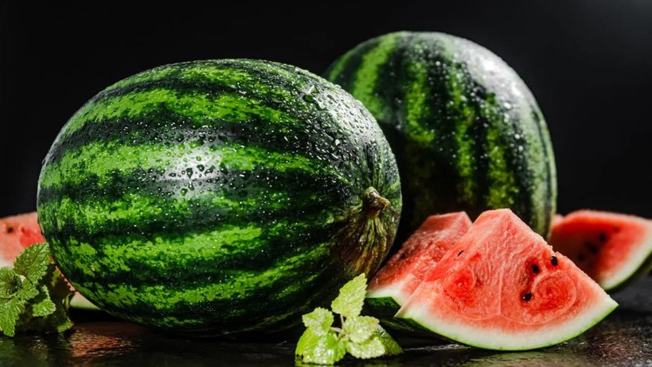 Watermelon : వేసవిలో పుచ్చకాయ .. డయాబెటిస్ వారికి  మిత్రువా? .. శత్రువా? ..ఎవరు తినకూడదో తెలుసా?