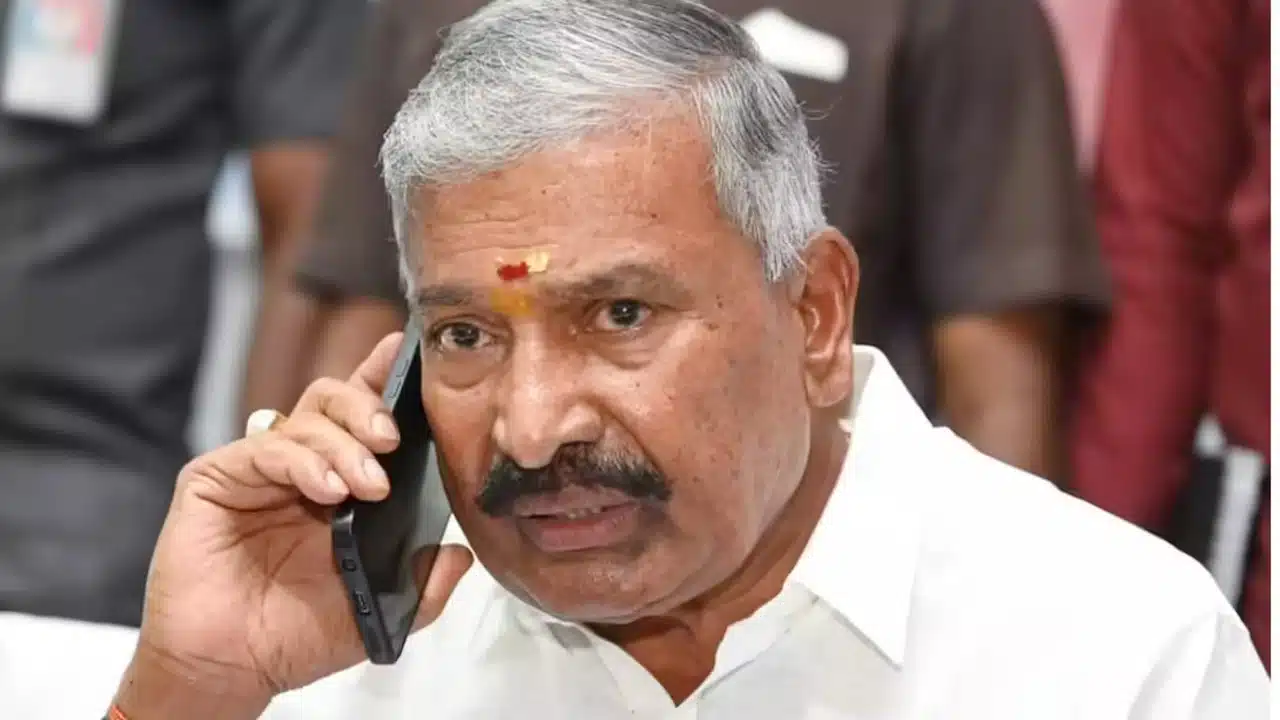 Peddireddy Ramachandra Reddy : విత్ ప్రూఫ్స్ CID కి దొరికిన పెద్దిరెడ్డి .. పండగ రోజే అరస్ట్ ?