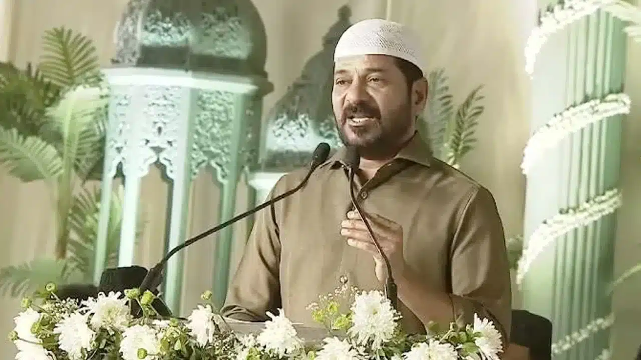 Revanth Reddy : ముస్లింల రంజాన్ పై తెలంగాణా CM రేవంత్ ఆసక్తికర వ్యాఖ్యలు