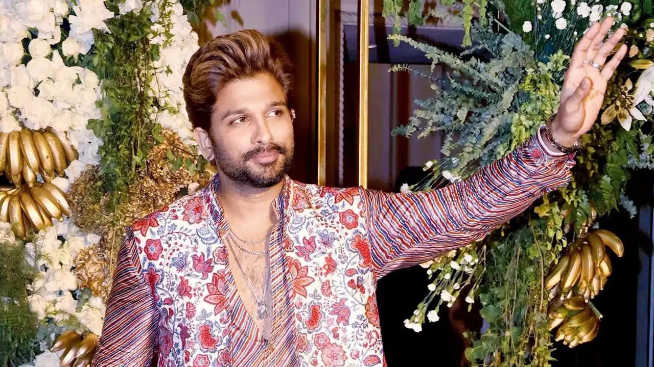 Allu Arjun : రెమ్యునరేషన్ వద్దు.. లాభాల్లో వాటా ముద్దు : అల్లు అర్జున్ ‘ప్రాఫిట్ షేరింగ్’ మాస్టర్ ప్లాన్!