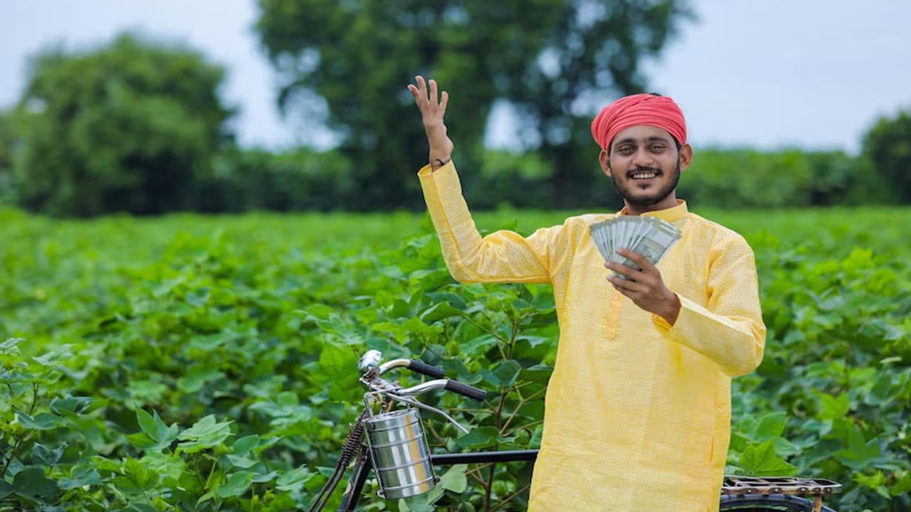 Farming Tips : వేగంగా ఆదాయం ఇచ్చే పంట .. నెలకు రూ. 2 లక్షల సంపాదన ..!